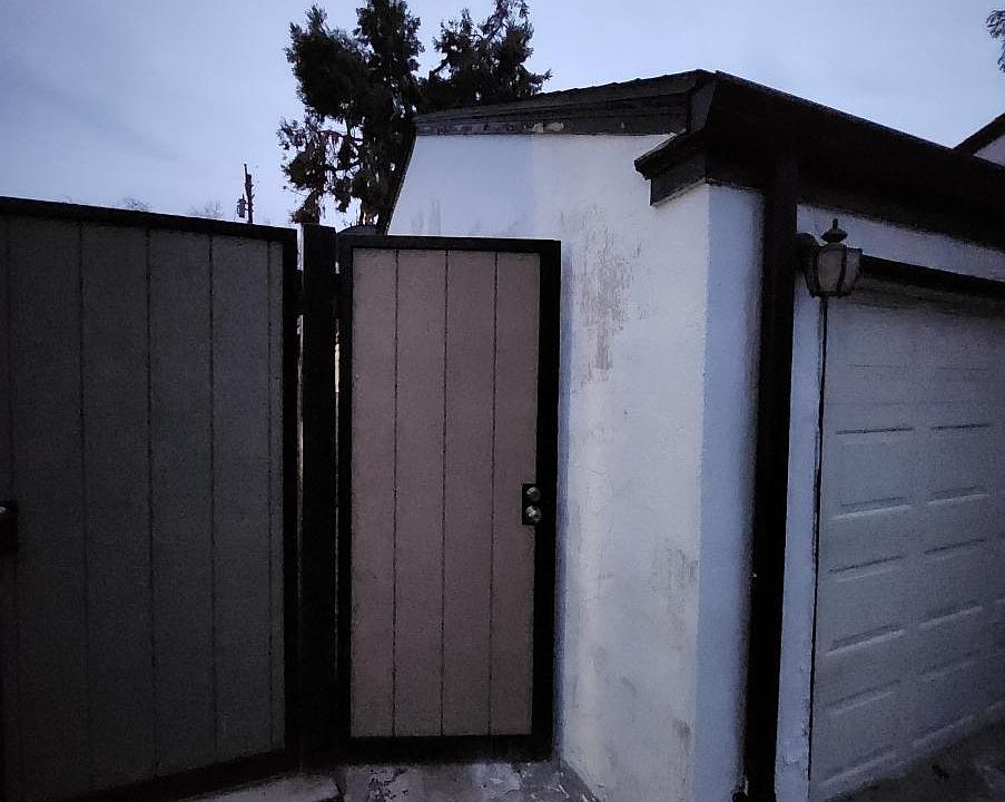1st image of 1528 W Roseburg Ave #B