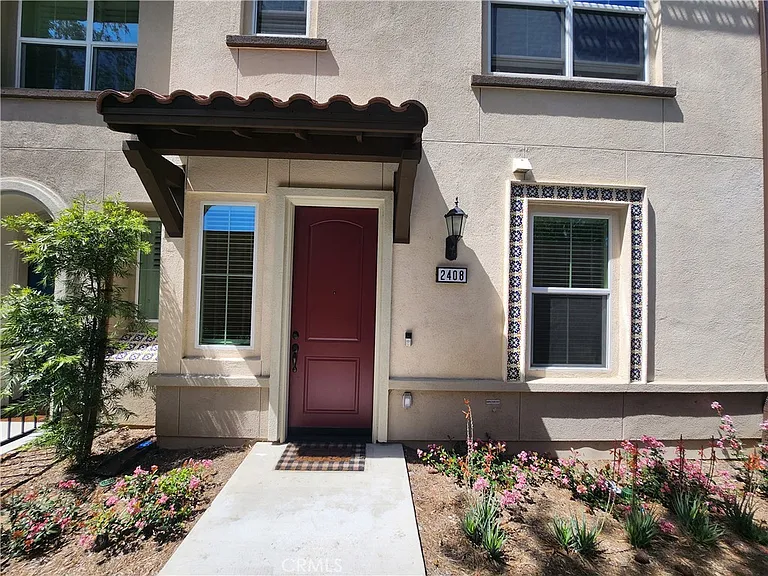2408 Villena Way — Photo 2