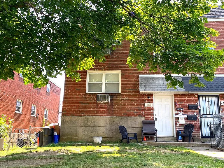 3330 Primrose Rd #1 — Photo 2
