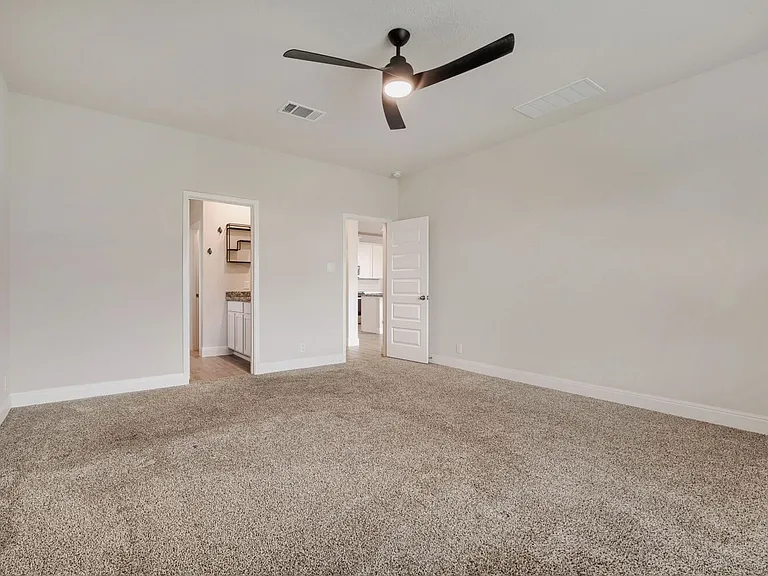 810 Town Creek Way — Photo 22