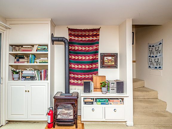 4th image of 47 Dana Place Road #8