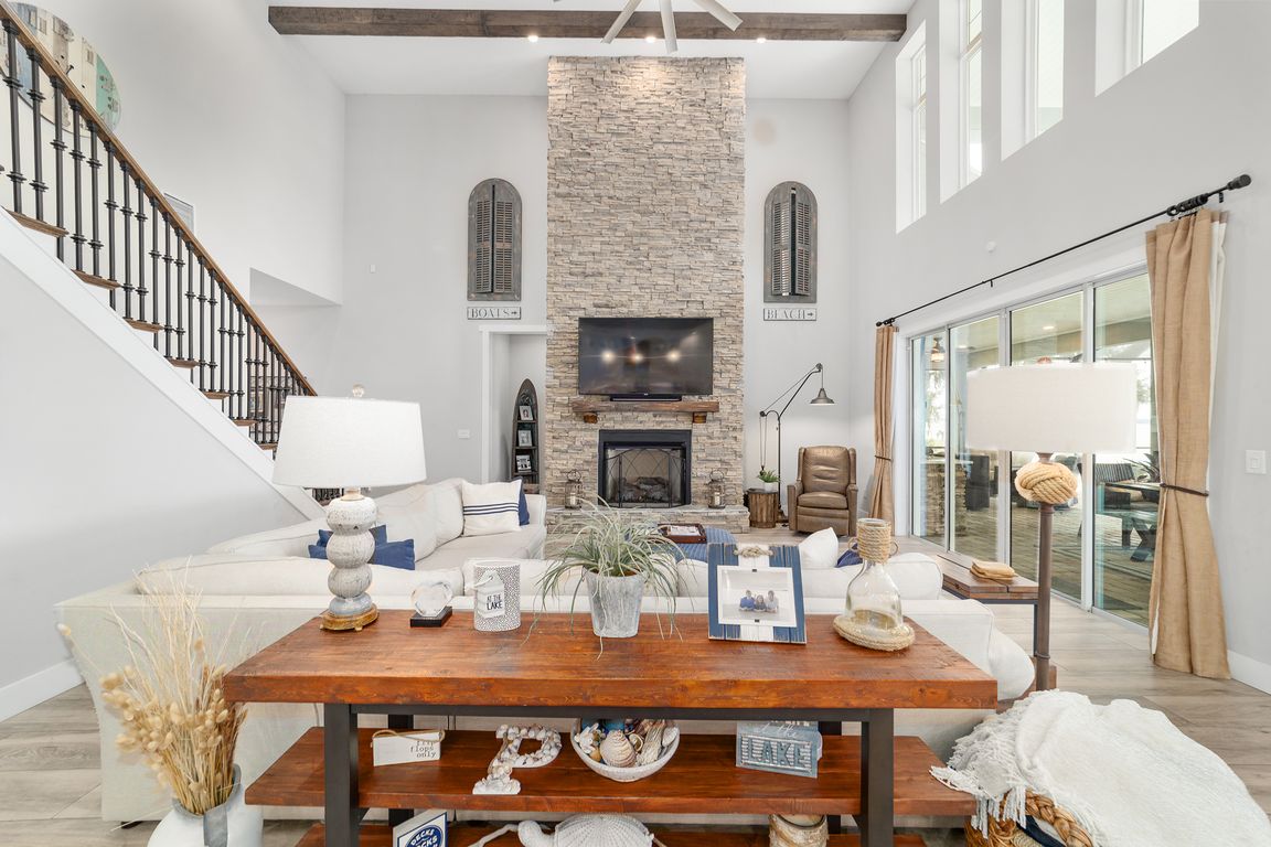 next background image