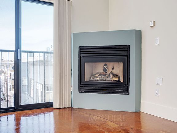 3rd image of 3388 17th St #208