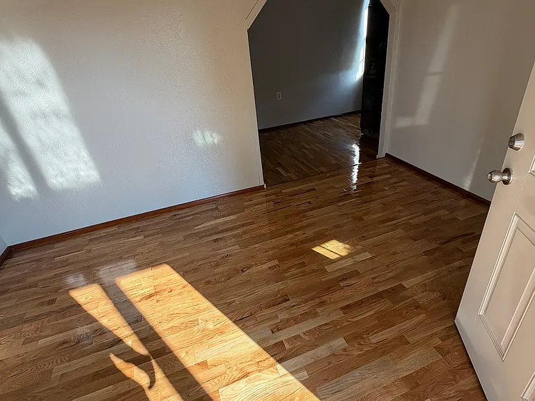 2904 S Indiana Ave #3 — Photo 2