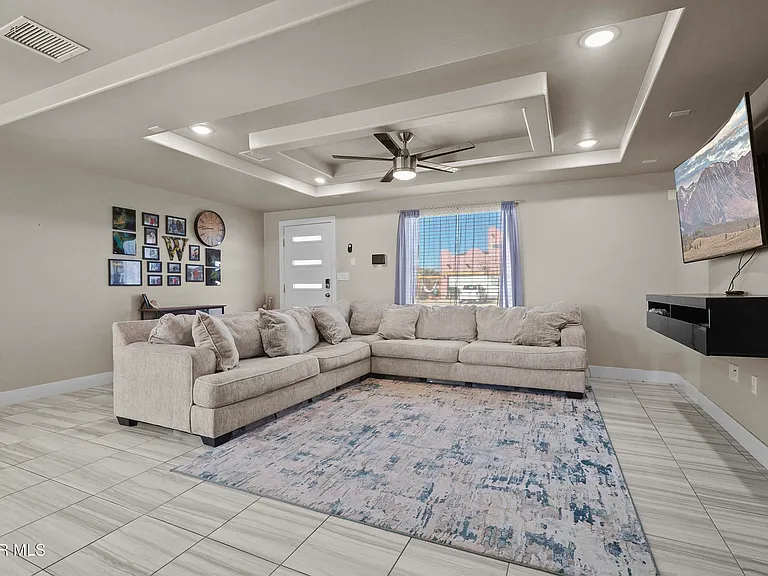14724 Mountain Breeze Ave — Photo 8