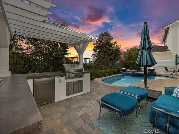 16 Kempton Ln, Mission Viejo, CA 92694