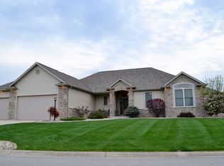 57809 Hillside Dr, Goshen, IN 46528