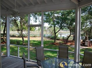 1180 Manor Ln, Mount Pleasant, SC 29464