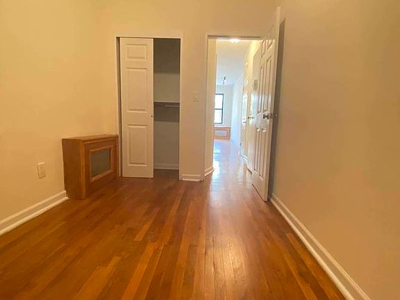 5th image of 416 E 74th St APT 5D