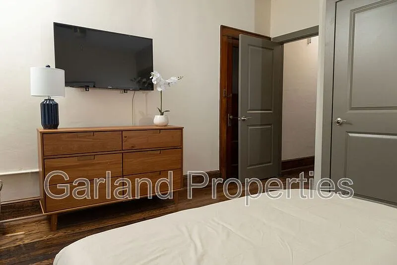 829 Salem Ave SW — Photo 2