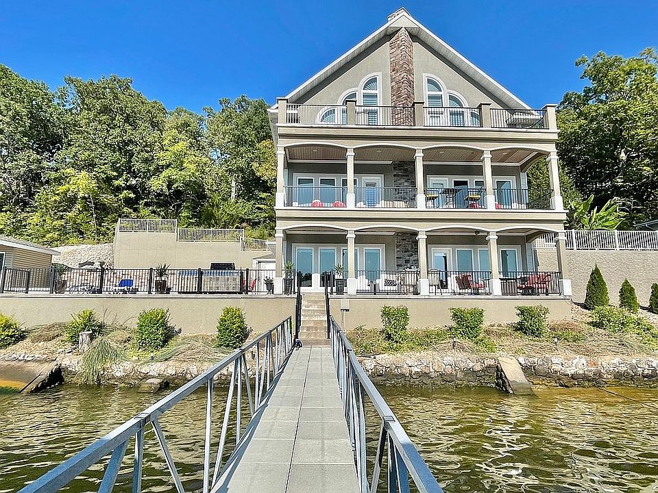 1st image of 33 Gardenia Cir