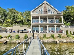 33 Gardenia Cir, Sunrise Beach, MO 65079