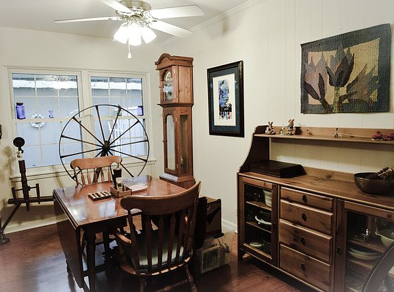 5th image of 675 Versailles Cir Unit C