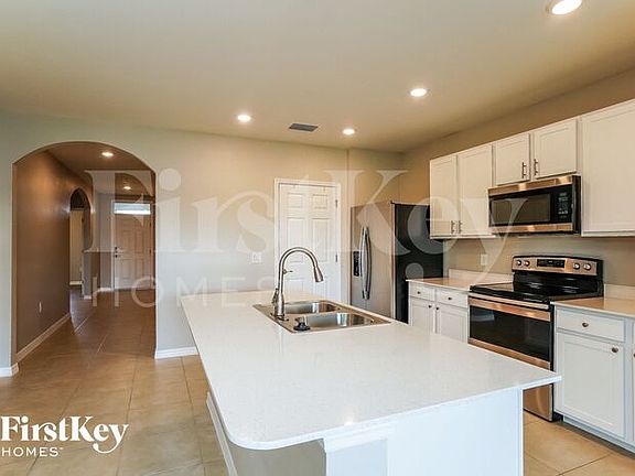 5th image of 2718 Foralesca Ct