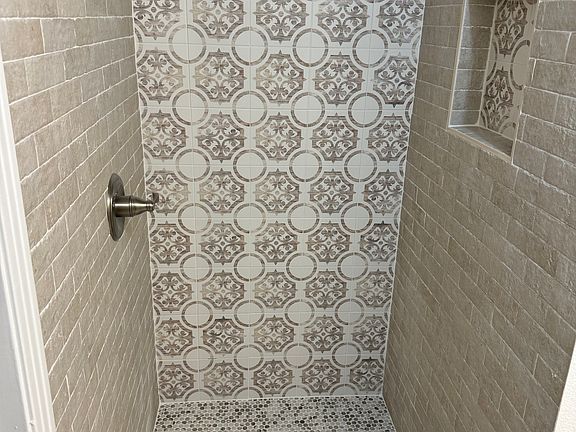 3rd image of 4212 Anita Ave