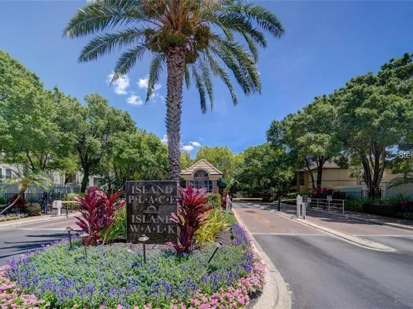 717 Mainsail Dr, Tampa, FL 33602