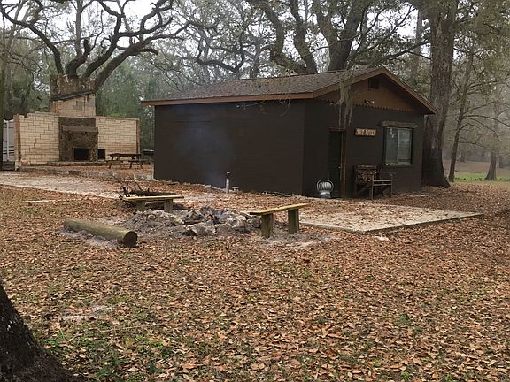 5th image of 37208 Woodriver Dr