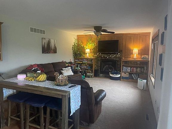 5th image of 3065 220th St