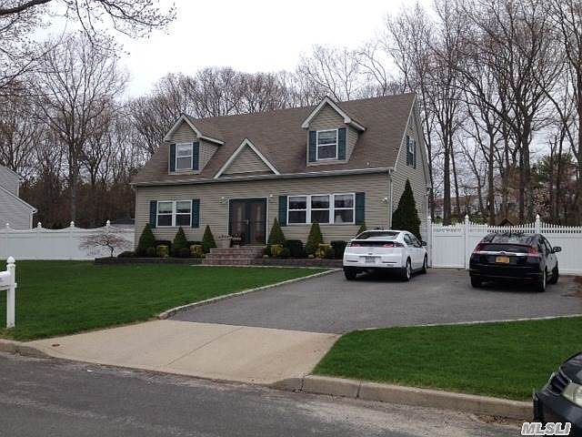 1st image of 53 Sharon Dr