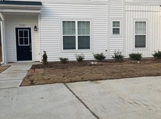 2480 Ashton Park Ln, Burlington, NC 27215