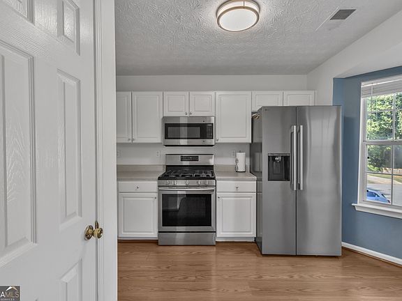 4th image of 3030 Jester Ct