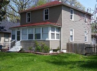 1160 Pleasant Pl, Aurora, IL 60505