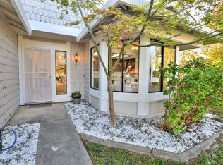 1727 Rockybend Dr, Sacramento, CA 95833