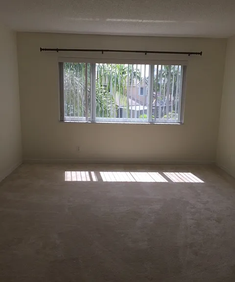 1092 SW 158th Ave — Photo 31