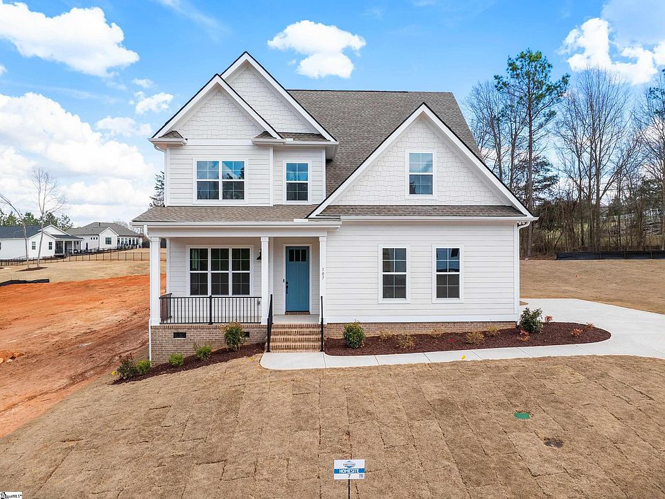 1st image of 107 Halowell Ln