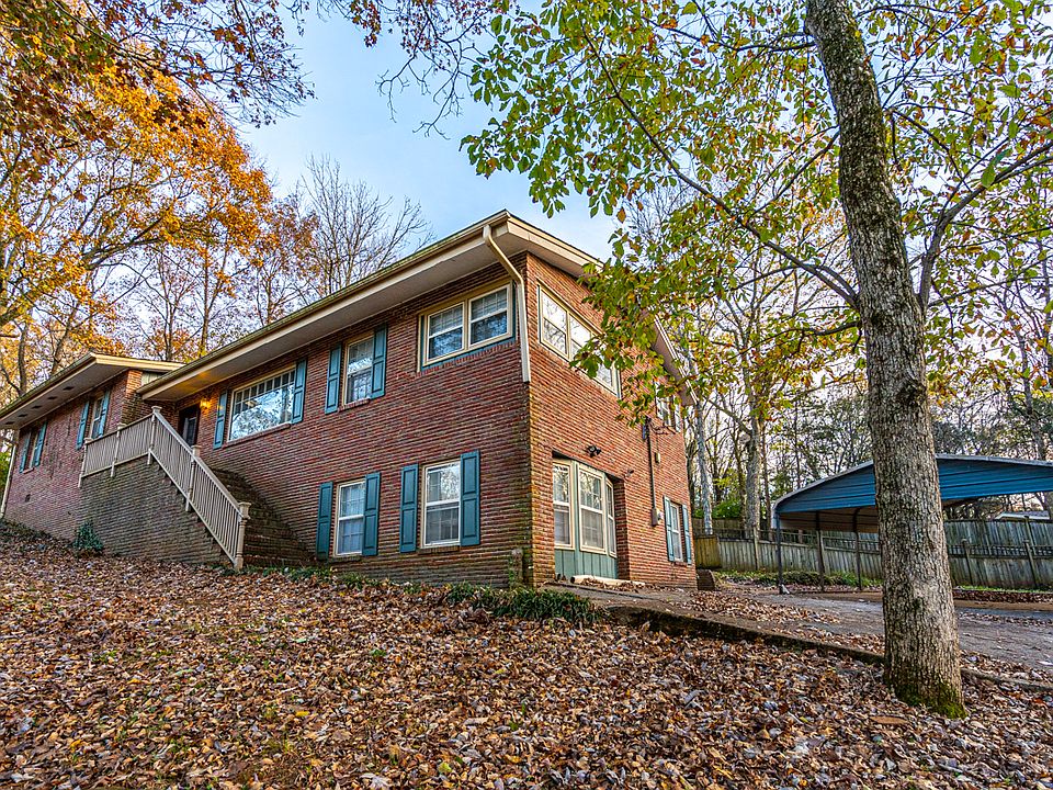 1st image of 702 Chambers Dr NE