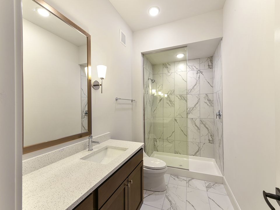 1st image of 1296 Chesapeake Ave #219