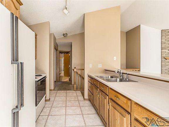 3rd image of 27402 471st Ave