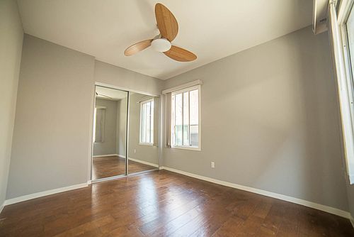 3rd image of 1516 Micheltorena St