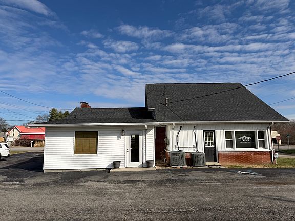 5th image of 655 N Main St