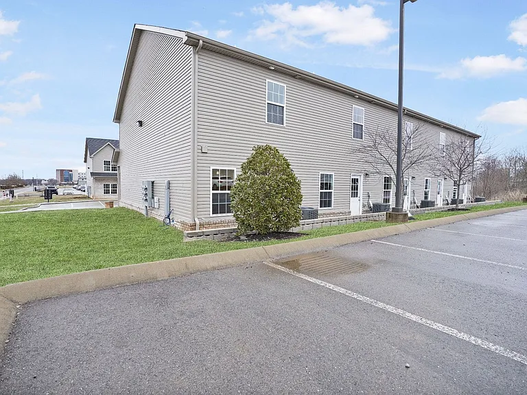 955 Professional Park Dr #102 — Photo 50