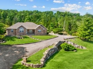 1977 Graham Clark Drive, Hollister, MO 65672