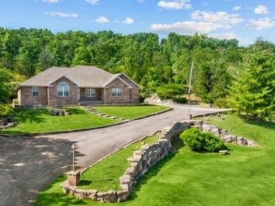 1977 Graham Clark Drive, Hollister, MO, 65672