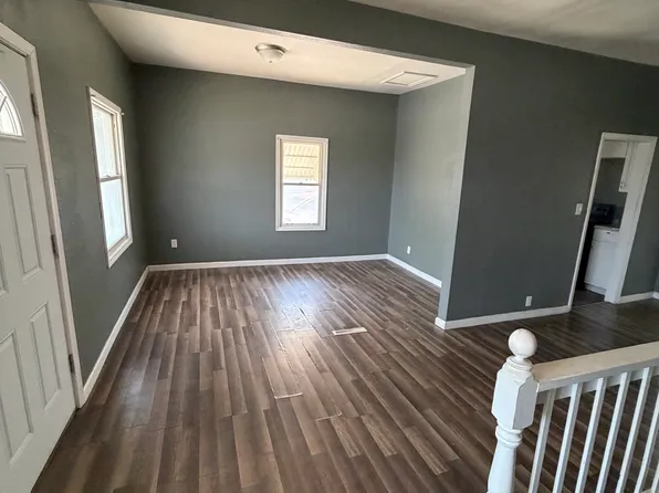316 W Crawford St, Salina, KS 67401