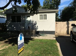 24230 Columbus Ave, Warren, MI 48089