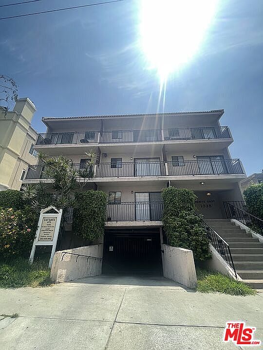 1st image of 1337 N Sierra Bonita Ave APT 304