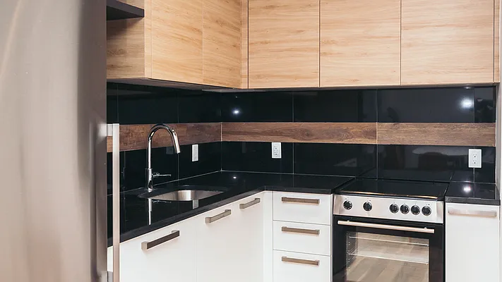 Rented by Nooklyn NYC LLC | media 54