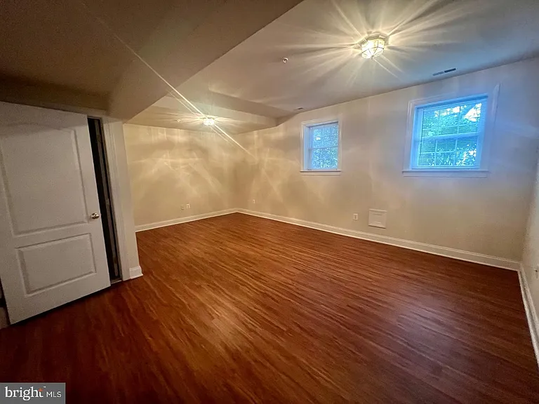 22106 Fair Garden Ln — Photo 6