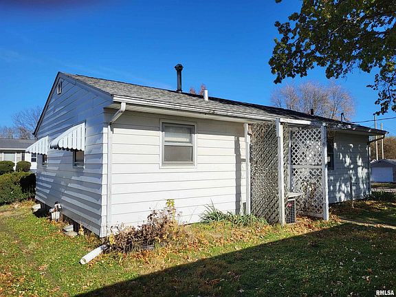 5th image of 2303 W Dover Ct
