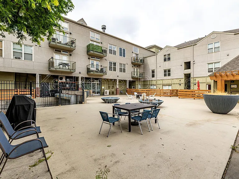 837 E 17th Ave #2K — Photo 6