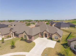 1402 Carnoustie Ct, Granbury, TX 76048