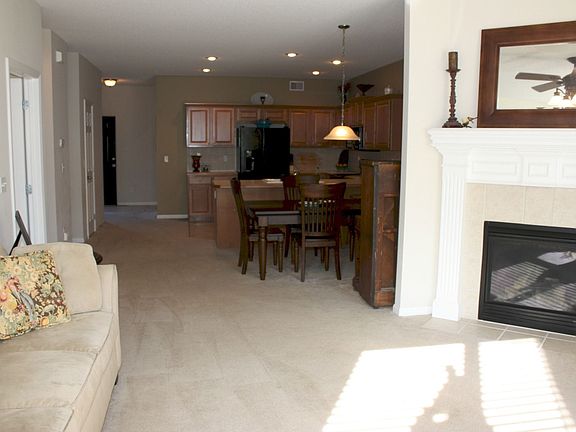 Living Rm Looking to Kitchen