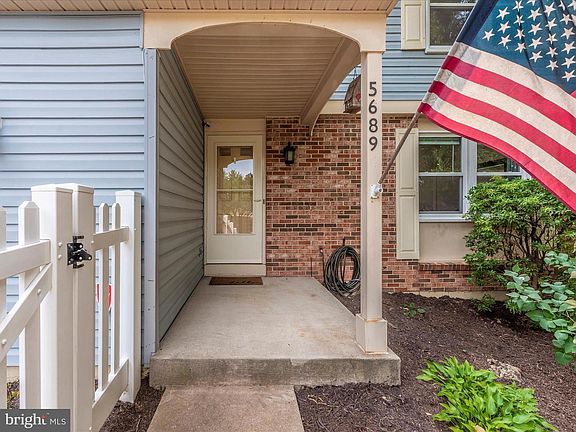 2nd image of 5689 Pebble Dr
