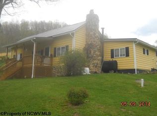 1006 Houston Booth Rd, Belington, WV 26250