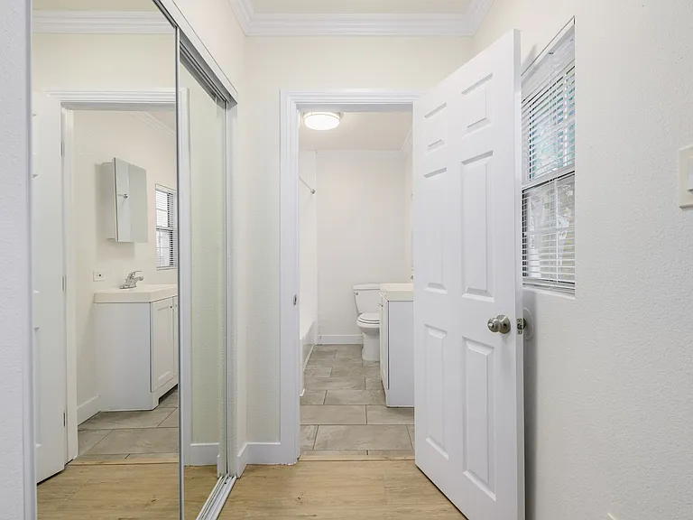 1234 N. Berendo — Photo 28