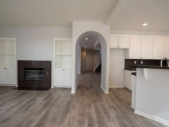 4th image of 24069 Crowned Partridge Ln
